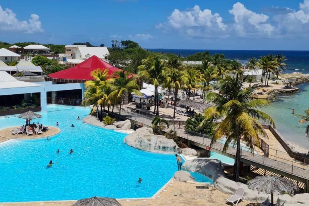 Agreable Studio Au Bord De Mer. Saint-Francois  Exterior foto